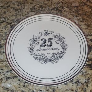 0219 Taylor Smith 25Th Anniversary 10" Plate